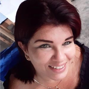 Meet your Posher, Dayari